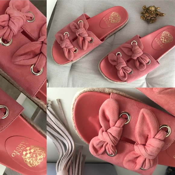VINCE CAMUTO Shoes - ❌Sold❌ VINCE CAMUTO Slide Sandal
